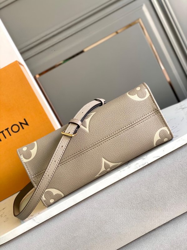 루이비통 온더고 PM 크렘 [매장가 430만원대]