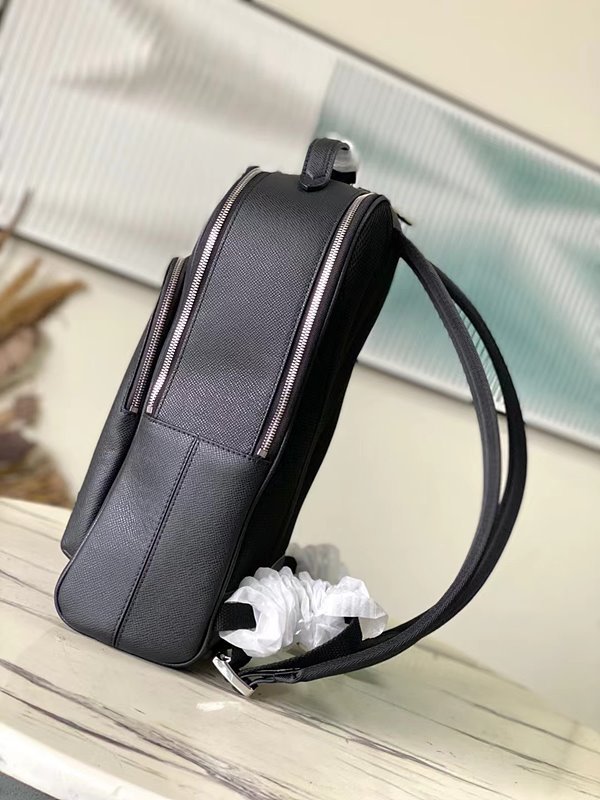 루이비통 애비뉴 백팩 블랙 [매장가 460만원대]