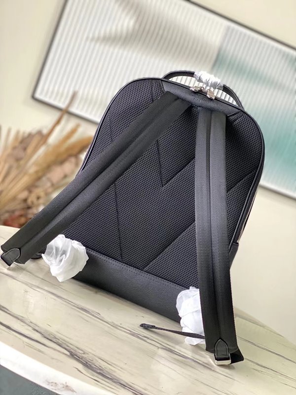 루이비통 애비뉴 백팩 블랙 [매장가 460만원대]