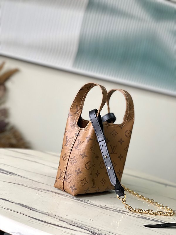 루이비통 아틀란티스 BB [매장가 370만원대]