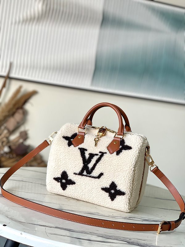 루이비통 스피디 반둘리에 25 [매장가 530만원대]