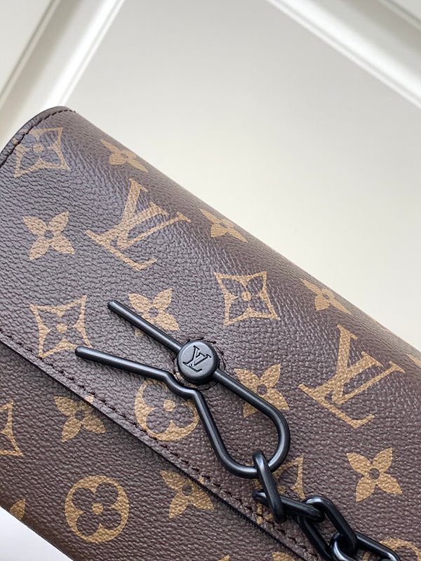 루이비통 스티머 웨어러블 월릿 모노그램 [매장가 250만원대]