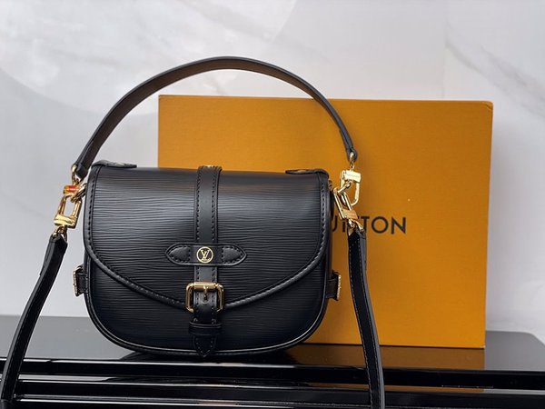 루이비통 소뮈르 BB 블랙 [매장가 350만원대]