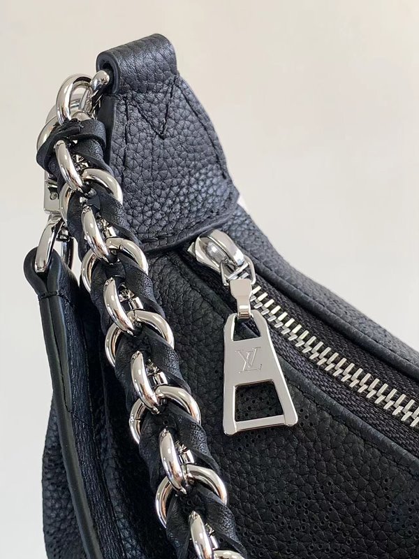 루이비통 바이아 PM 블랙 [매장가 530만원대]