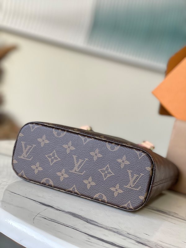 루이비통 바빈 PM [매장가 230만원대]