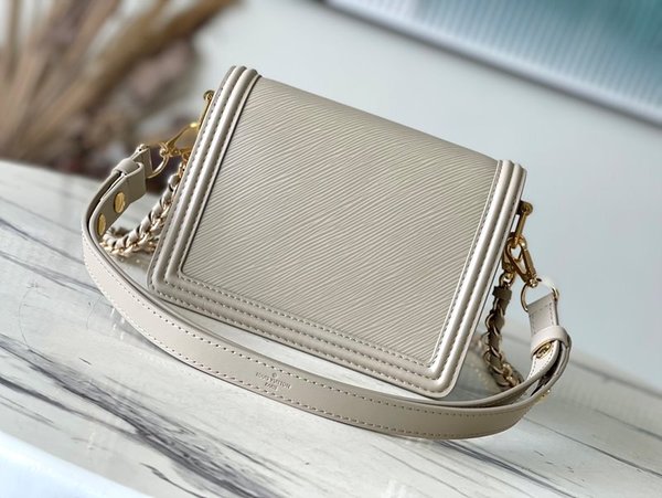 루이비통 미니 도핀 푸아브르 [매장가 500만원대]