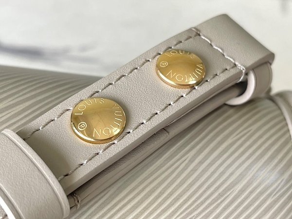 루이비통 미니 도핀 푸아브르 [매장가 500만원대]