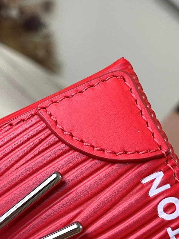 루이비통 마이크로 스티머 [매장가 250만원대]