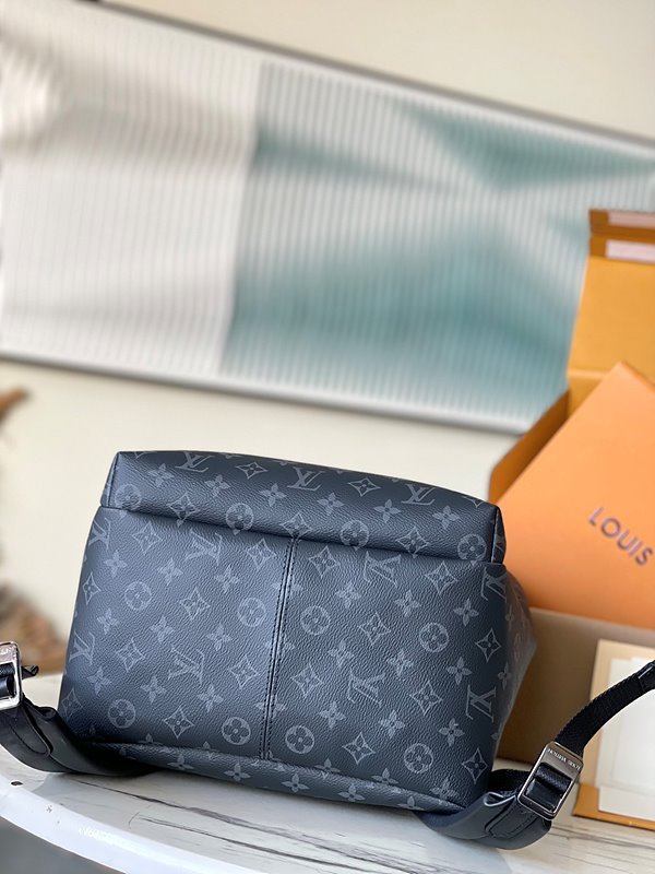 루이비통 디스커버리 백팩 PM [매장가 350만원대]