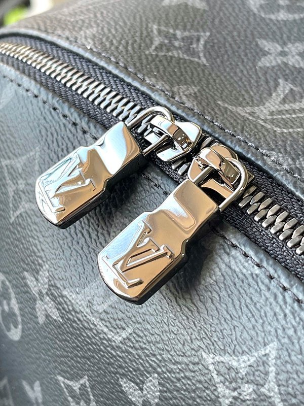 루이비통 디스커버리 백팩 PM [매장가 350만원대]