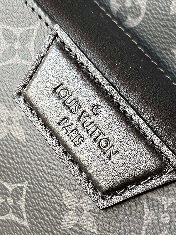 루이비통 디스커버리 백팩 PM [매장가 350만원대]