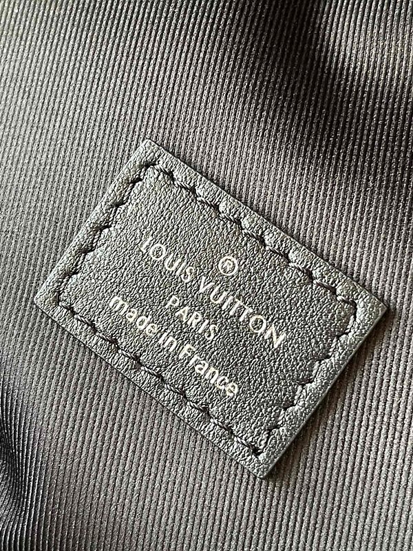 루이비통 디스커버리 백팩 PM [매장가 350만원대]