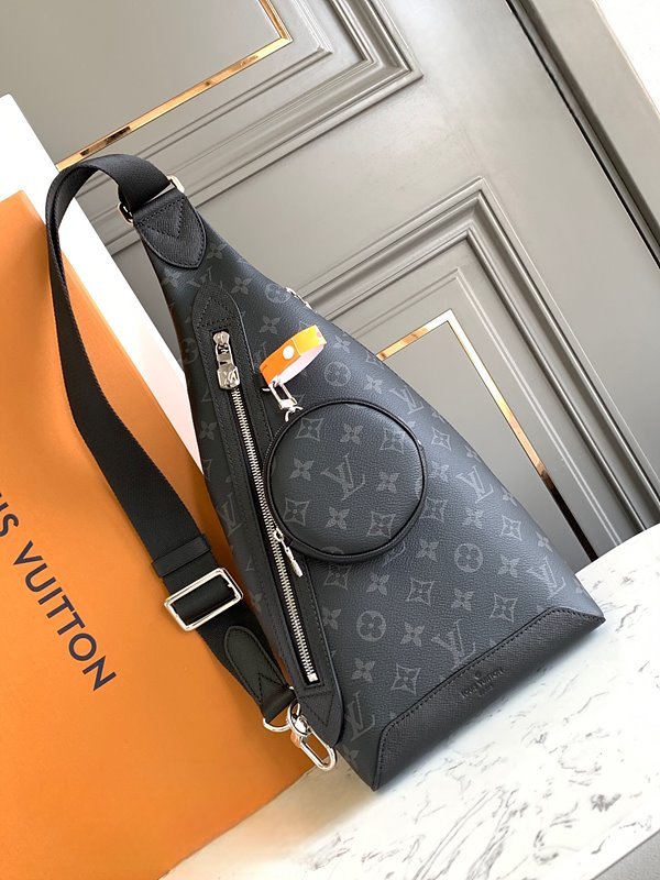 루이비통 듀오 슬링 백 [매장가 290만원대]