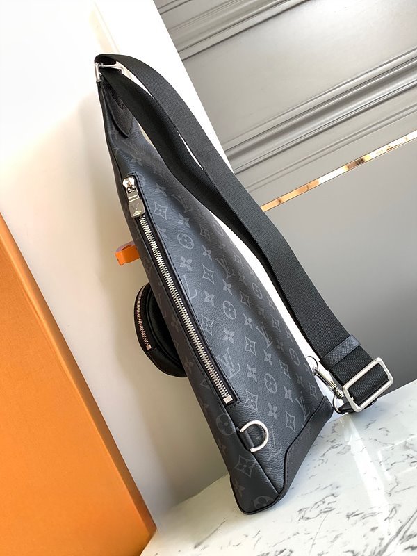 루이비통 듀오 슬링 백 [매장가 290만원대]