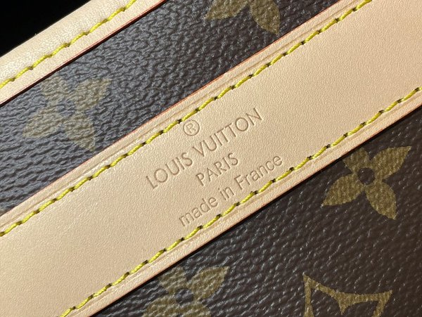 루이비통 도그캐리어 40 [매장가 460만원대]