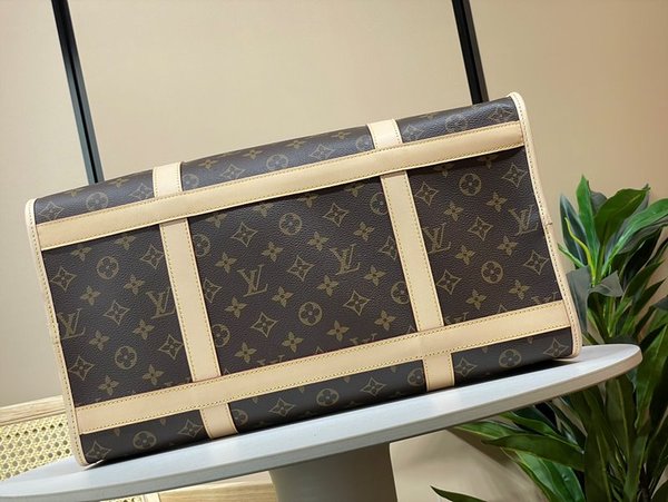 루이비통 도그캐리어 40 [매장가 460만원대]