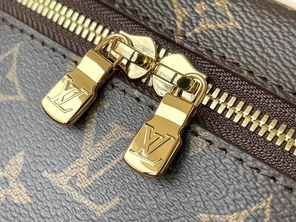 루이비통 니스 BB [매장가 160만원대]