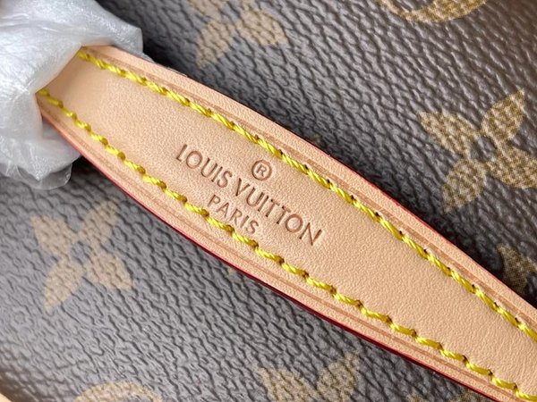 루이비통 니스 나노 [매장가 130만원대]