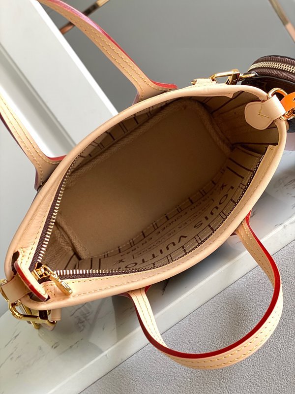 루이비통 네버풀 BB 모노그램 [매장가 290만원대]