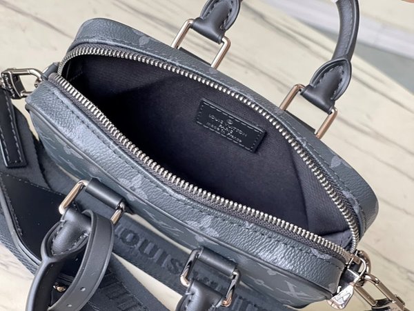 루이비통 나노 포르테 도큐멍 보야주 [매장가 320만원대]