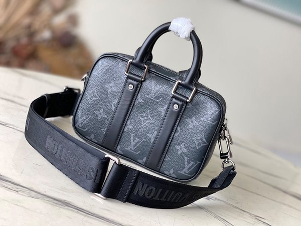 루이비통 나노 포르테 도큐멍 보야주 [매장가 320만원대]