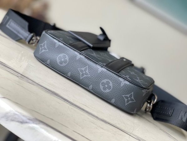 루이비통 나노 포르테 도큐멍 보야주 [매장가 320만원대]