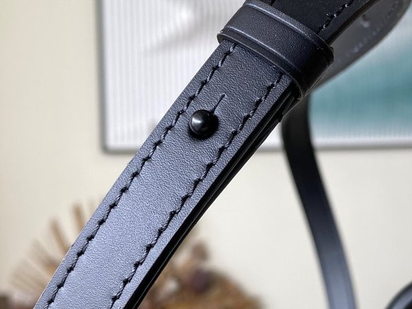 루이비통 나노 스티머 [매장가 350만원대]