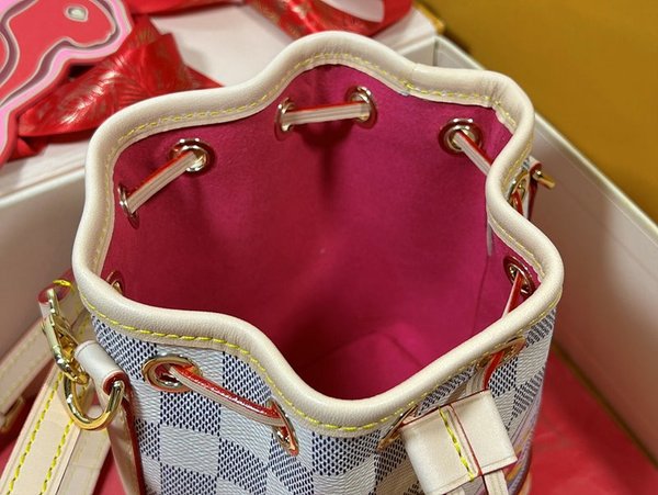 루이비통 나노 노에 [매장가 250만원대]