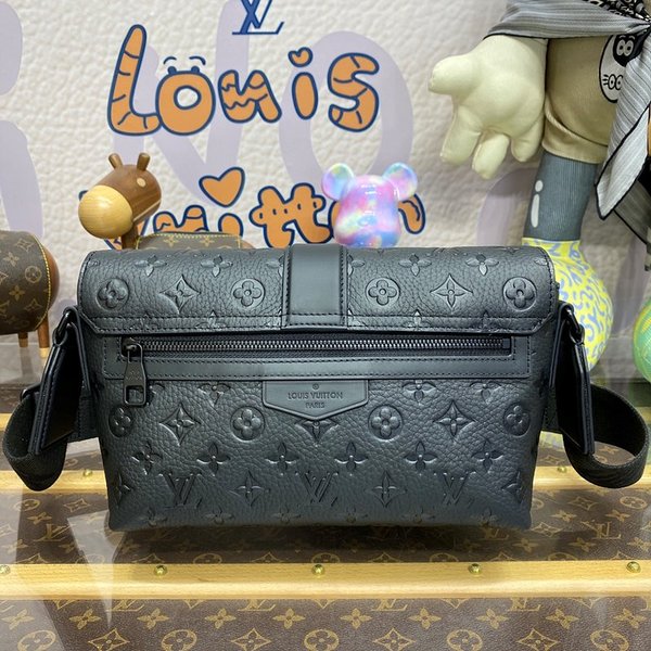 루이비통 S-케이프 메신저 블랙 [매장가 410만원대]