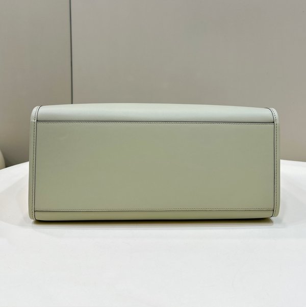 펜디 Fendi 선샤인 쇼퍼 백 미디움 / 민트그린 [매장가413만원대]