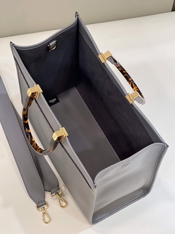 펜디 Fendi 선샤인 쇼퍼 백 미디움 / 그레이 [매장가413만원대]