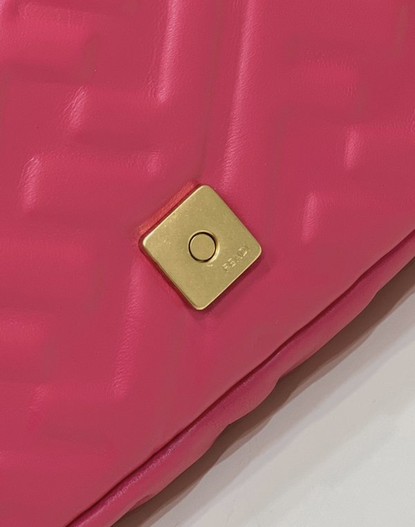 펜디 Fendi 바게트 미니 체인 백 / 핫핑크 [매장가320만원대]