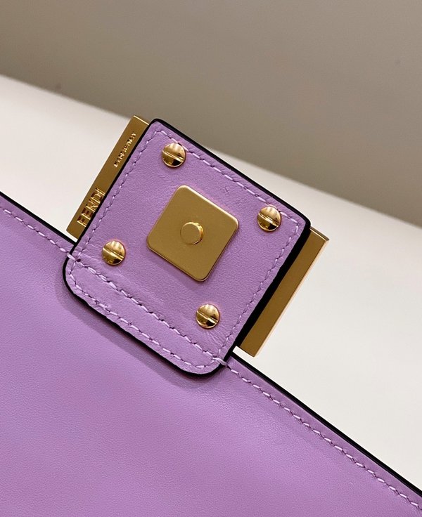 펜디 Fendi 바게트 미니 체인 백 / 퍼플 [매장가320만원대]