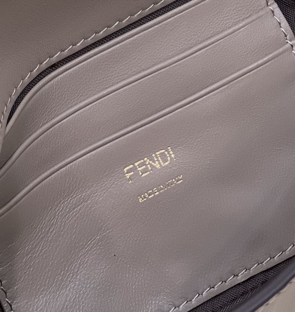 펜디 Fendi 바게트 미니 체인 백 / 그레이 [매장가320만원대]