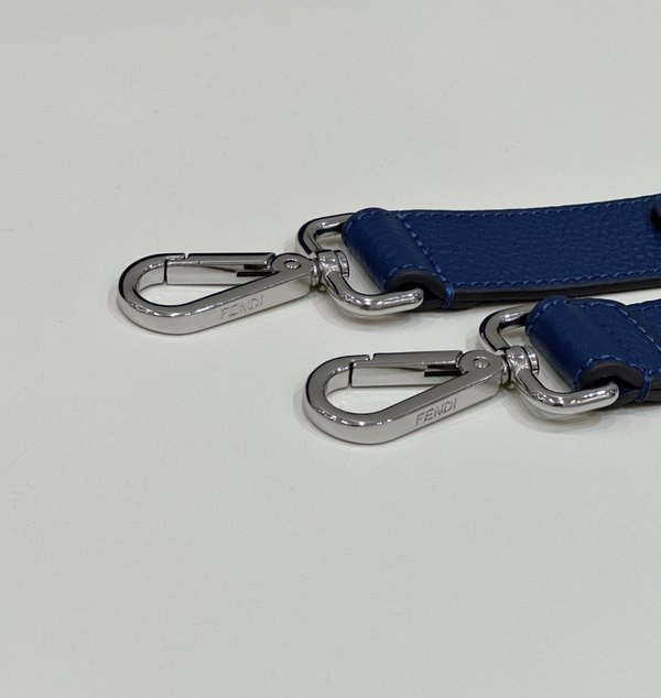 펜디 Fendi 피카부 I See U 미디엄 백 / 블루 [800만원대]