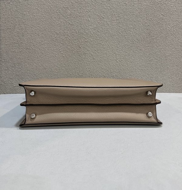 펜디 Fendi 피카부 I See U 미디엄 백 / 베이지 [800만원대]