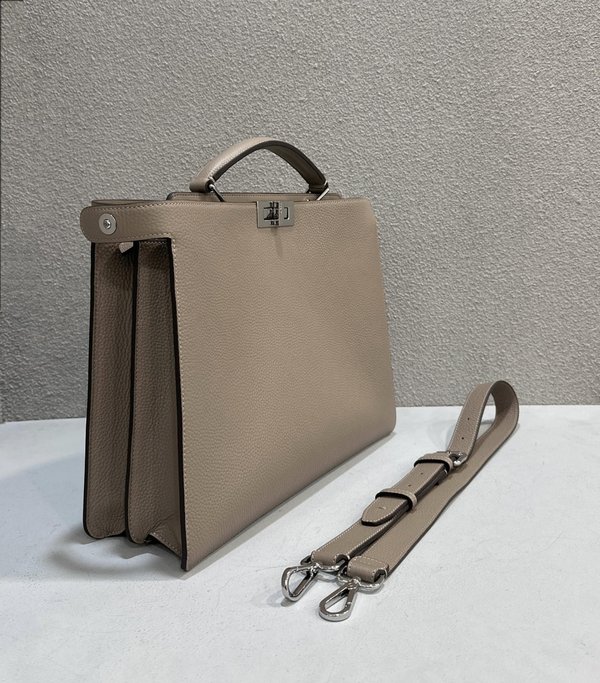 펜디 Fendi 피카부 I See U 미디엄 백 / 베이지 [800만원대]