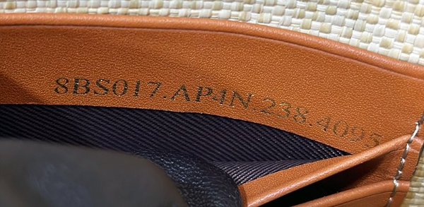 펜디 바게트 미니 체인 백 / 베이지FF [매장가320만원대]