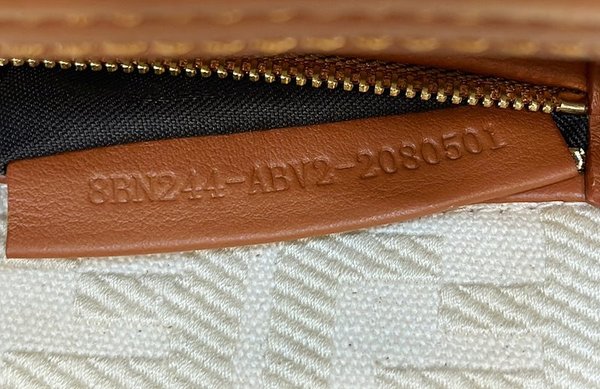 펜디 미니 피카부 백 / 브라운 [매장가640만원대]