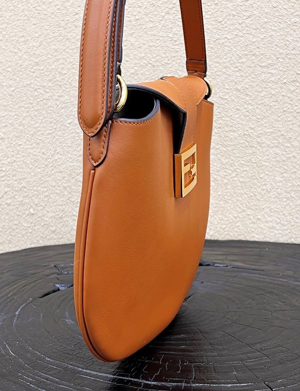 펜디 뉴 혼 초박형 겨드랑이 백 브라운