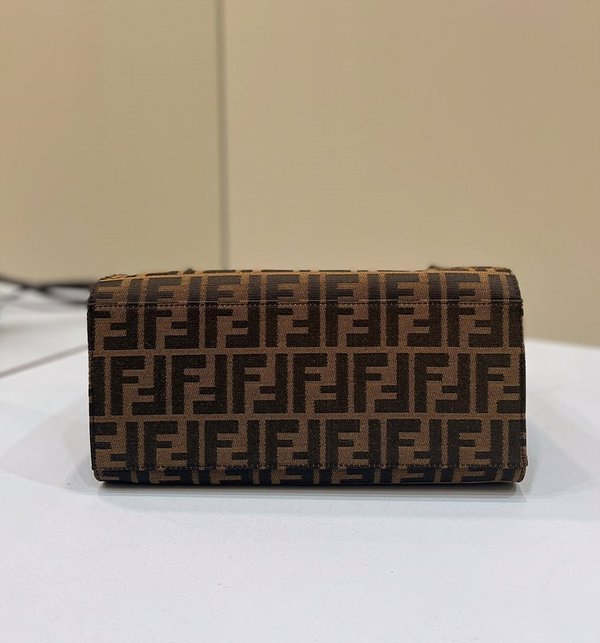 펜디 캔버스 노안 숄더 토트 백