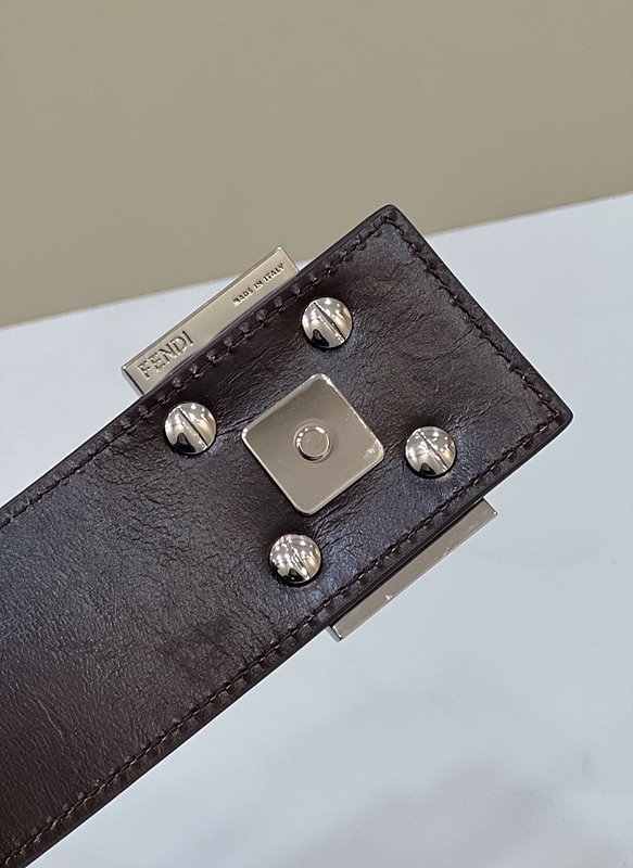 펜디 캔버스 노안 숄더 토트 백