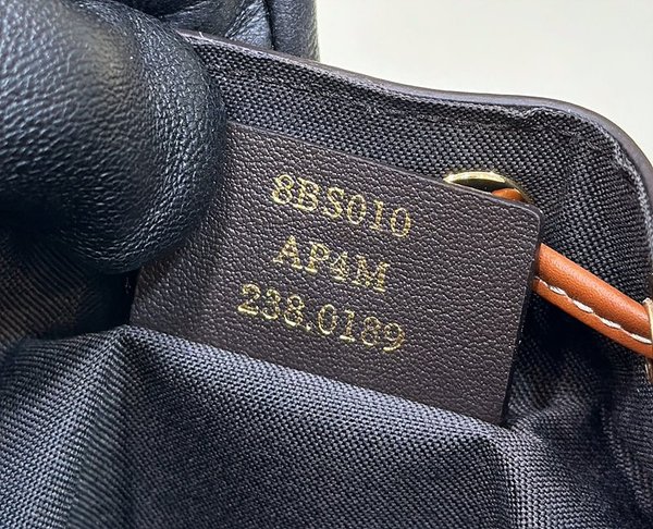 펜디 몬트레조 베이지 [매장가 270만원대]