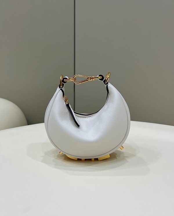 펜디 그라피 미니 화이트 [매장가 260만원대]