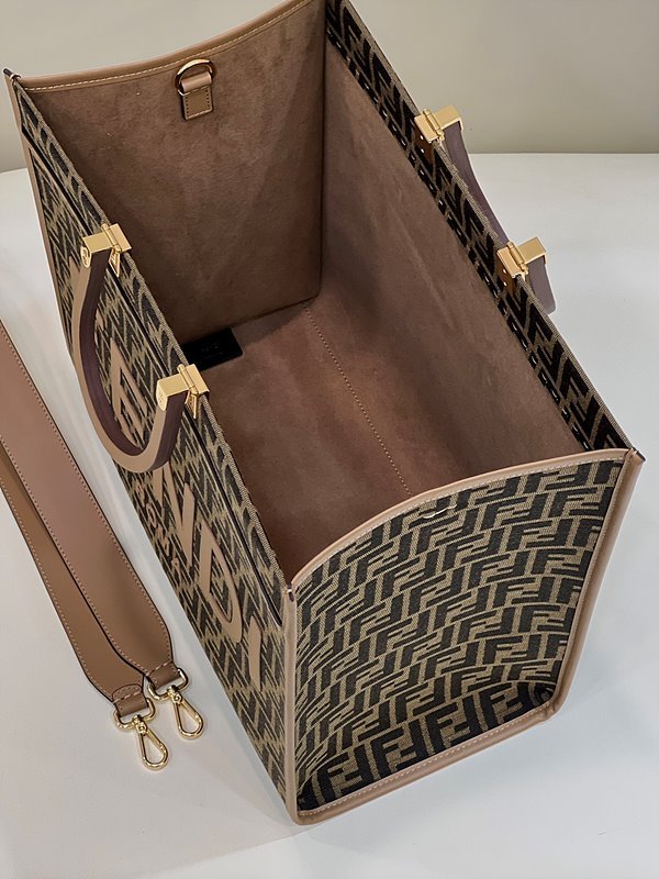 펜디 선샤인 라지 브라운 FF [매장가 430만원대]