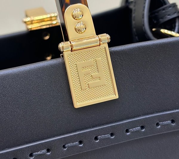 펜디 선샤인 스몰 블랙 [매장가 330만원대]