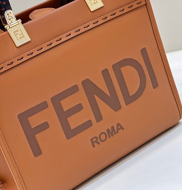 펜디 선샤인 스몰 브라운 [매장가 330만원대]