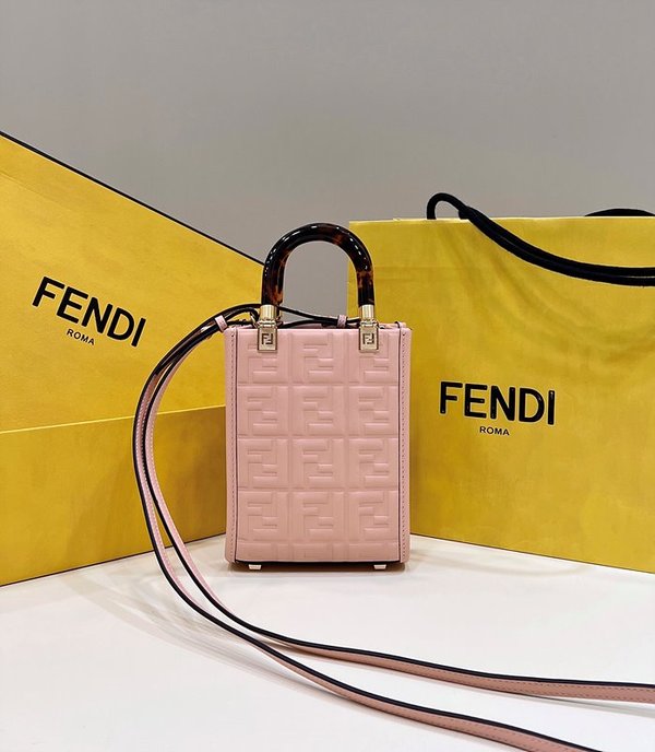 펜디 미니 선샤인 쇼퍼백 FF모티프 핑크 [매장가 260만원대]