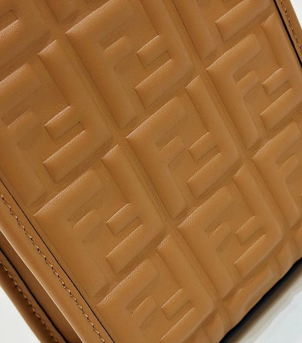 펜디 미니 선샤인 쇼퍼백 FF모티프 브라운 [매장가 260만원대]