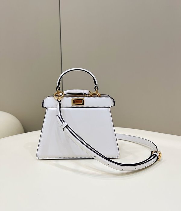 팬디 피카부 I See U 쁘띠 화이트 [매장가 520만원대]